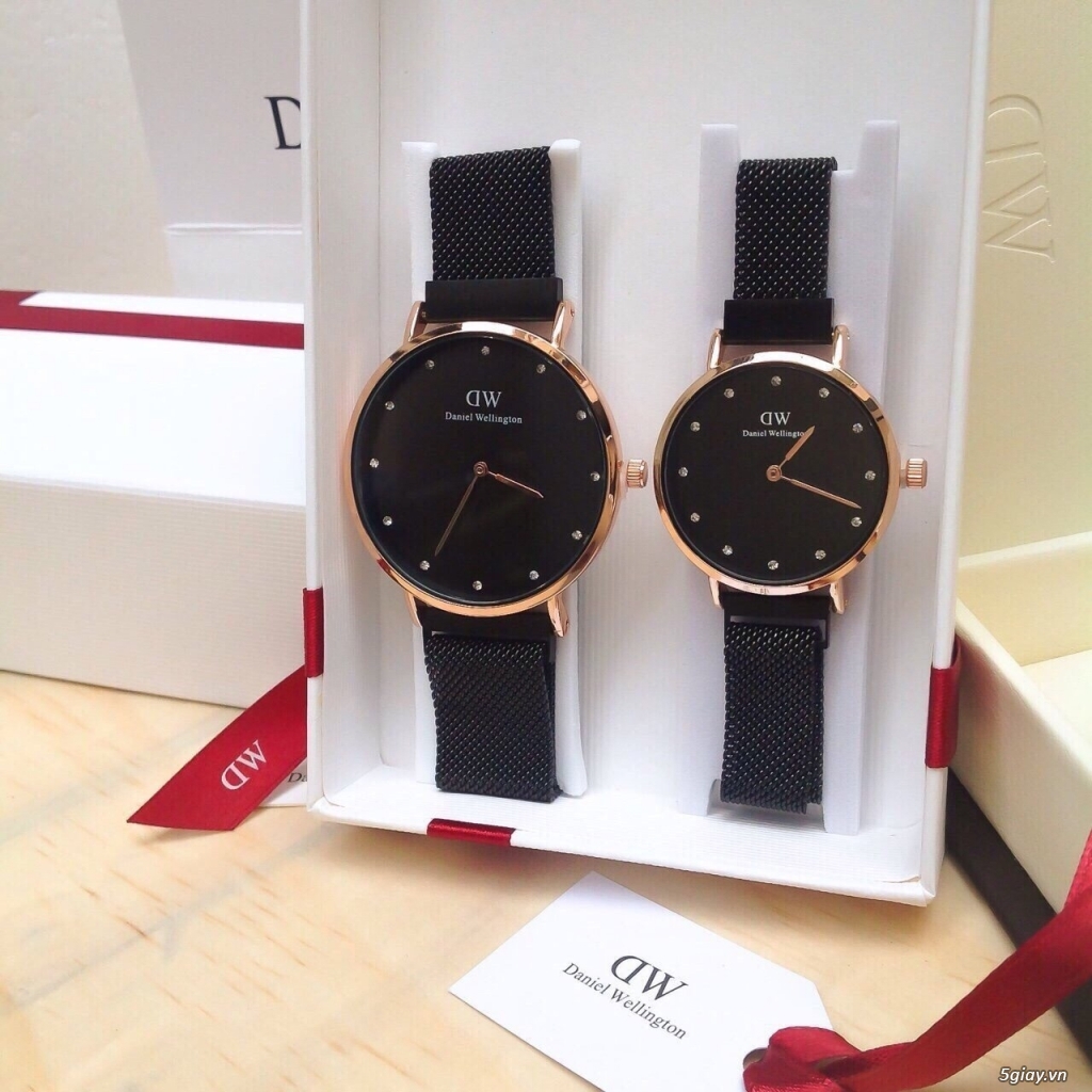 Đồng hồ DW nam dây thép Biểu tượng của phong cách tối giản 14 Đồng hồ DW nam dây thép Biểu tượng của phong cách tối giản