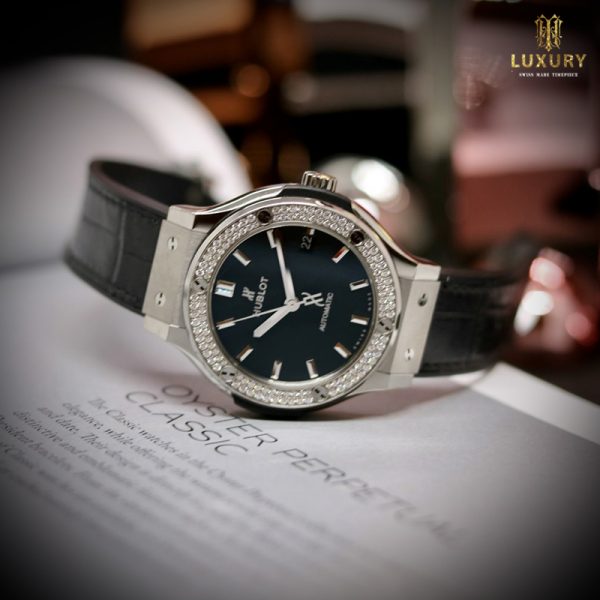 Bán đồng hồ Hublot chính hãng cũ 16 Bán đồng hồ Hublot chính hãng cũ