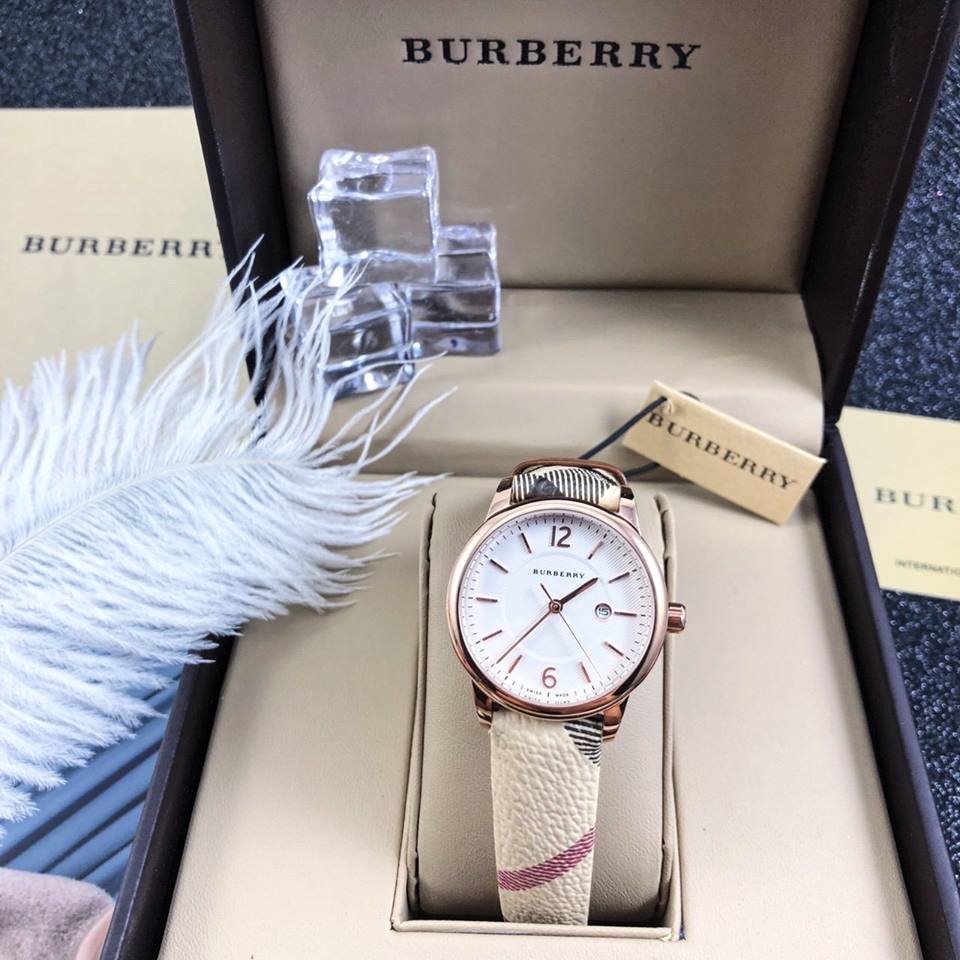 Giá đồng hồ Burberry chính hãng