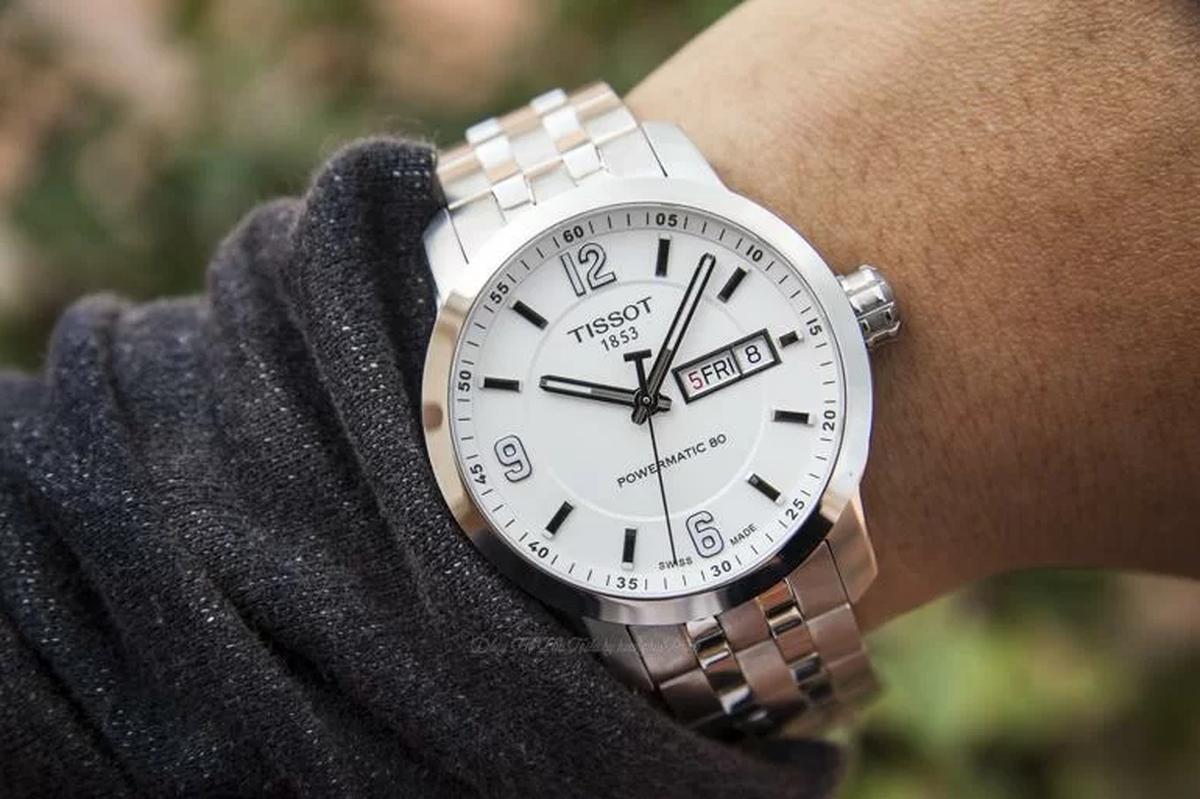 Đồng Hồ Tissot 1853 Máy Nhật: Có Phải Hàng Fake Không?