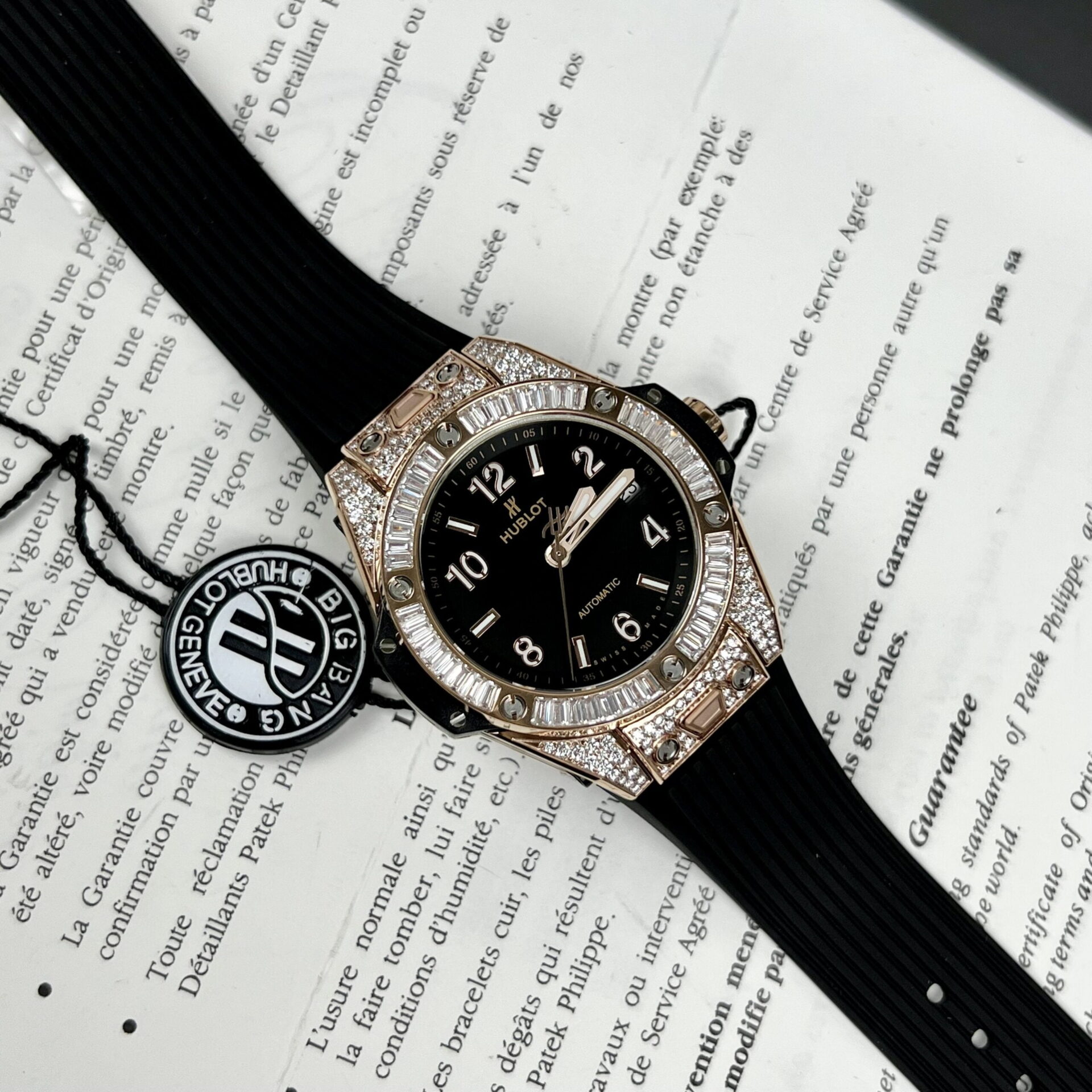 Thay dây cao su đồng hồ Hublot chính hãng Đảm bảo chất lượng 11 Thay dây cao su đồng hồ Hublot chính hãng Đảm bảo chất lượng