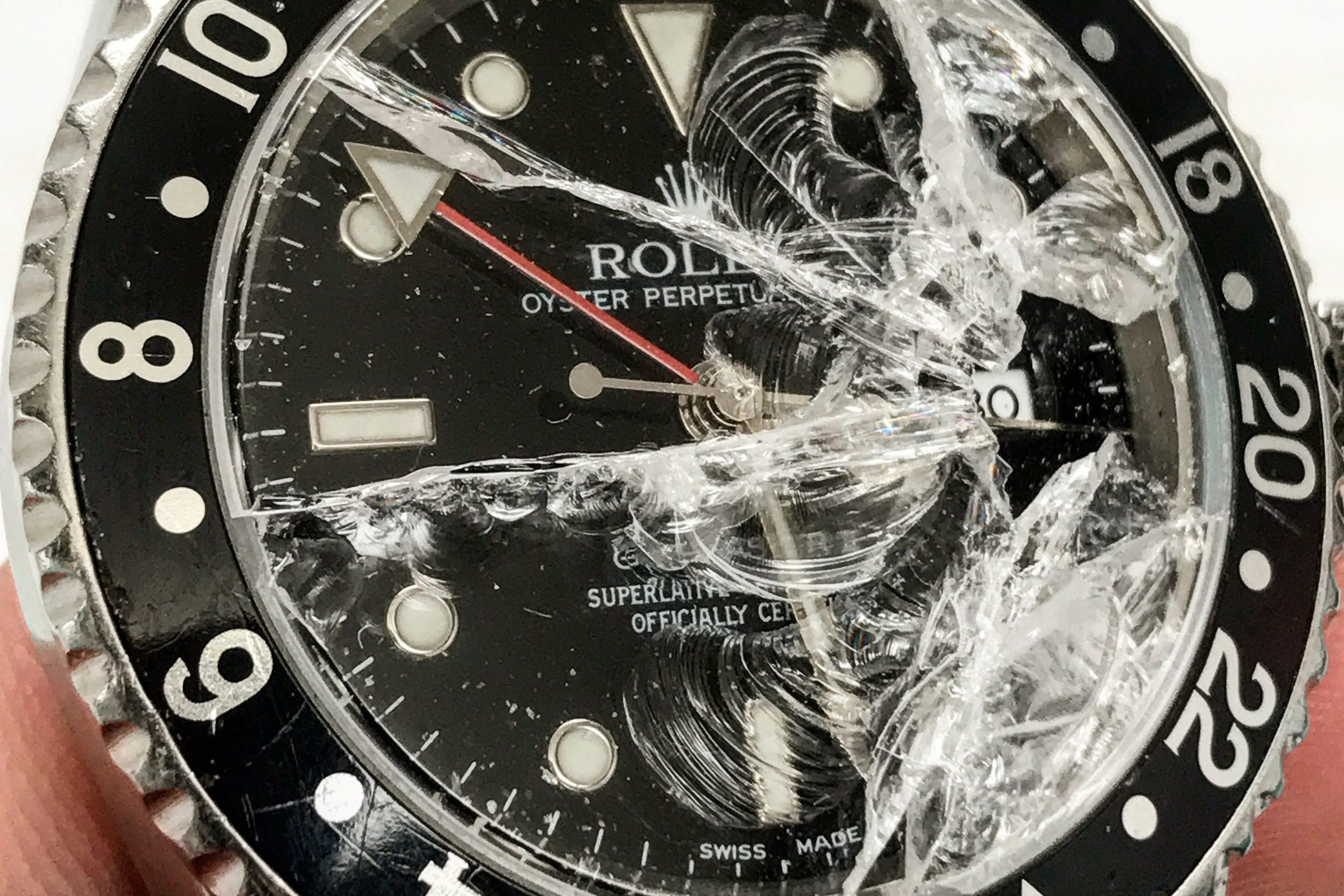 Thay mặt kính đồng hồ Rolex Điều cần biết 8 Thay mặt kính đồng hồ Rolex Điều cần biết