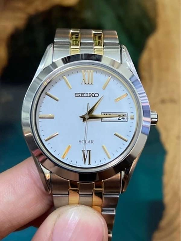Đồng hồ Seiko năng lượng mặt trời, tất tần tật về cỗ máy thời gian này 13 Đồng hồ Seiko năng lượng mặt trời - Cỗ máy thời gian tự động lên dây cót