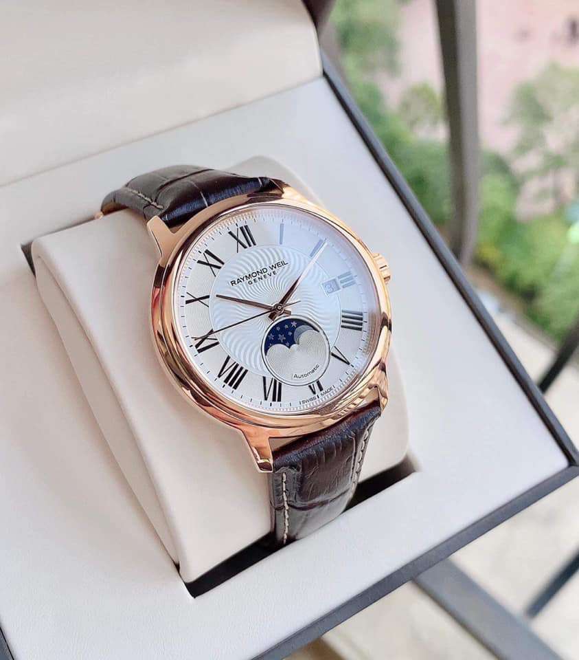 bán đồng hồ raymond weil cũ địa chỉ nào uy tín bán đồng hồ raymond weil cũ địa chỉ nào uy tín