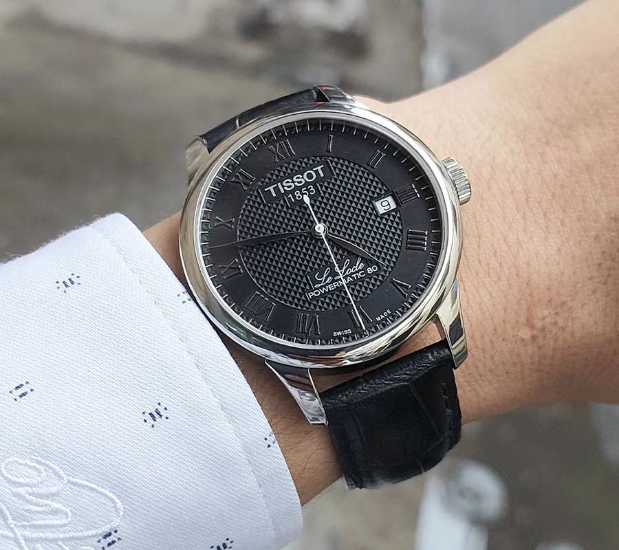 Giá đồng hồ Tissot: Bí quyết chọn lựa sản phẩm hoàn hảo 19 Giá đồng hồ Tissot Bí quyết chọn lựa sản phẩm hoàn hảo