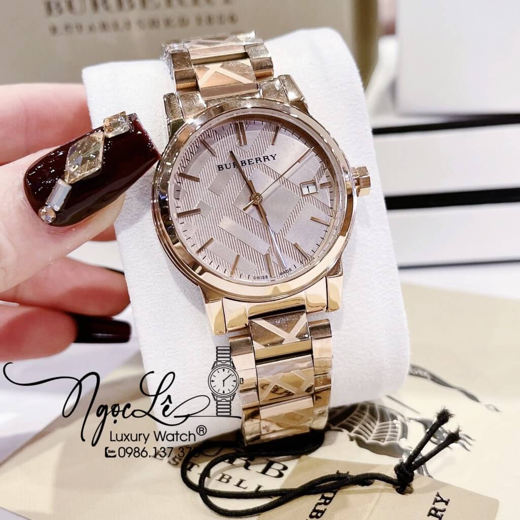 Đồng hồ Burberry nữ dây kim loại Đồng hồ Burberry nữ dây kim loại
