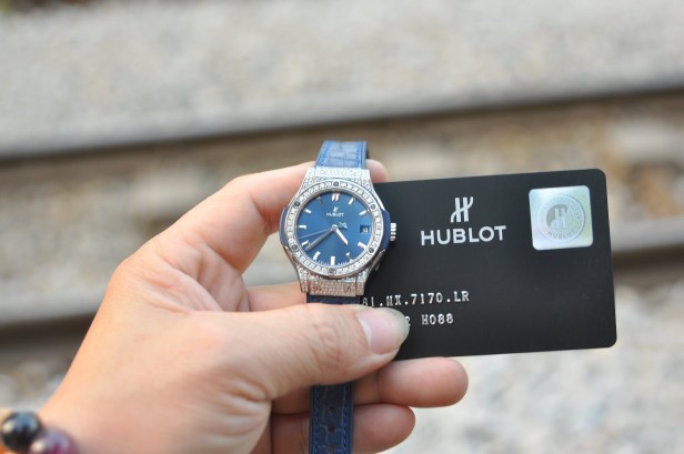 Giá Đồng Hồ Hublot Nữ Tìm Hiểu Về Giá Cả, Chất Lượng và Những Mẫu Đồng Hồ Đẹp Nhất 8 Giá Đồng Hồ Hublot Nữ Tìm Hiểu Về Giá Cả, Chất Lượng và Những Mẫu Đồng Hồ Đẹp Nhất