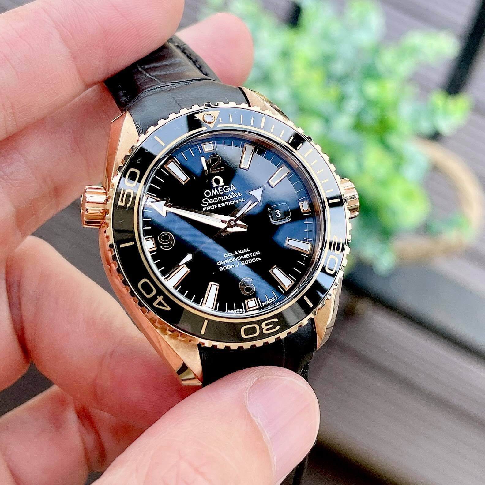 Giá đồng hồ Omega Seamaster: Tìm hiểu chi tiết về dòng sản phẩm huyền thoại 6 Giá đồng hồ Omega Seamaster Tìm hiểu chi tiết về dòng sản phẩm huyền thoại