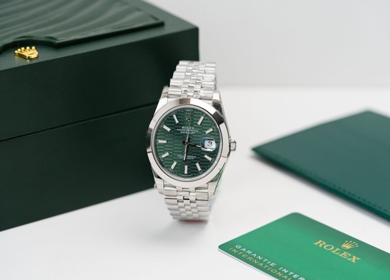 Kiểm tra mã đồng hồ Rolex chính hãng 20 Kiểm tra mã đồng hồ Rolex chính hãng