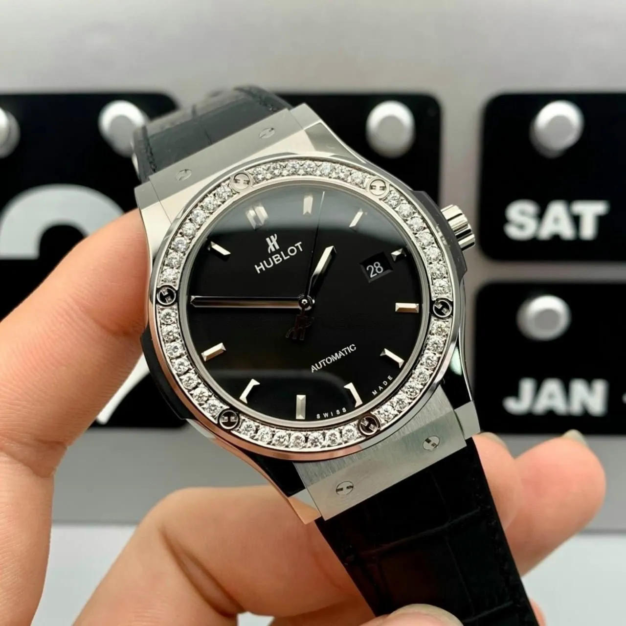 Đồng hồ hublot nam giá bao nhiêu 9 Đồng hồ hublot nam giá bao nhiều