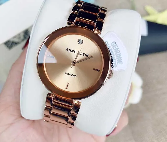 Anne Klein là đồng hồ nước nào? 24 Anne Klein là đồng hồ nước nào?