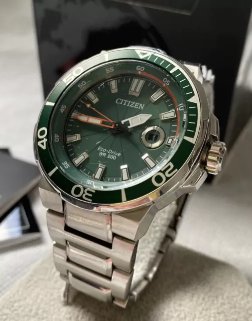 Đồng hồ Citizen J810 Eco Drive