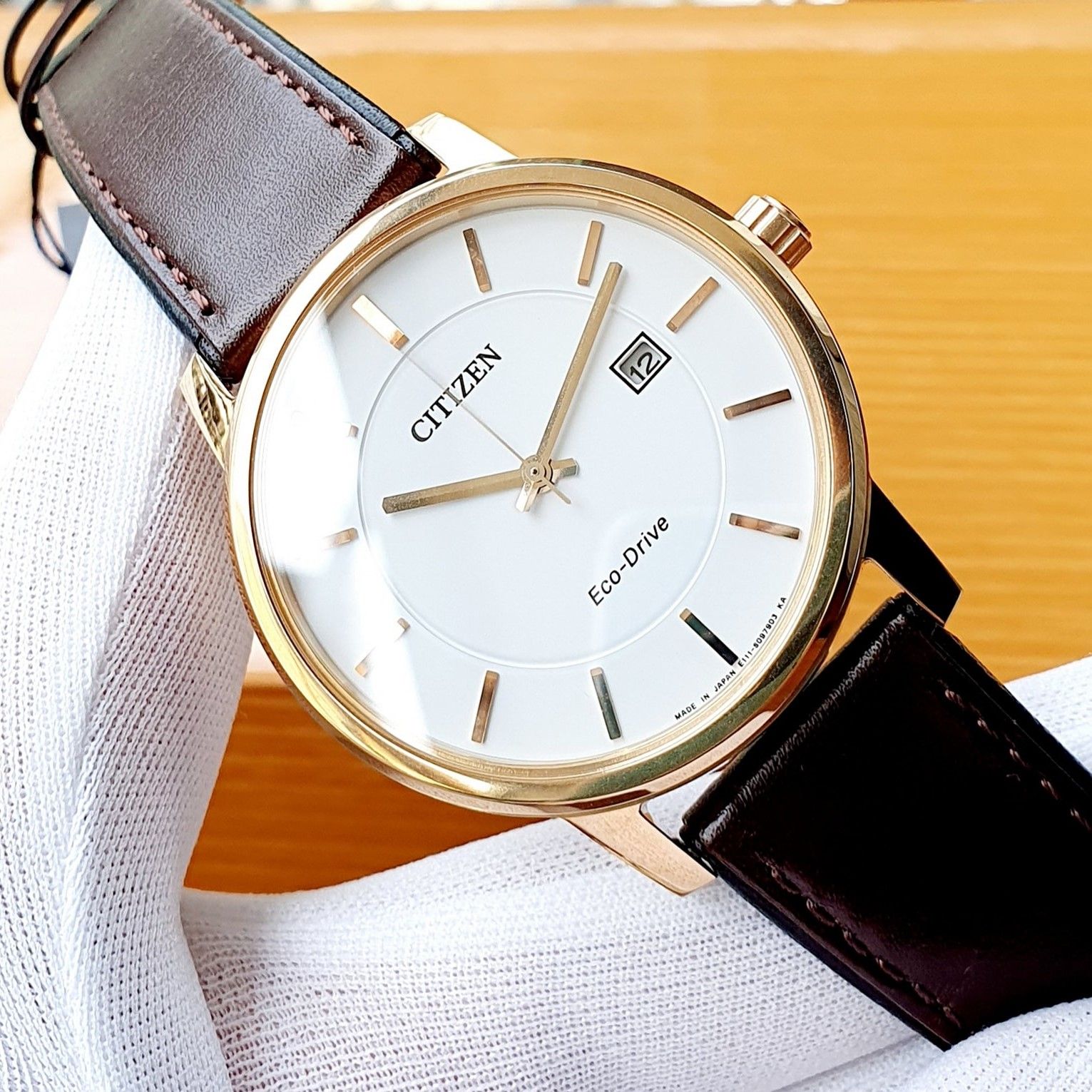 Đánh giá chi tiết đồng hồ Citizen BM6753 00A 10 Đánh giá chi tiết đồng hồ Citizen BM6753 00A