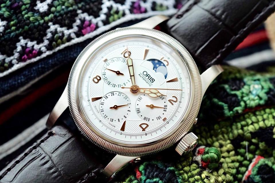 Bán đồng hồ Oris cũ, hướng dẫn chi tiết 12 Bán đồng hồ Oris cũ - Hướng dẫn chi tiết cho người yêu thích thời gian